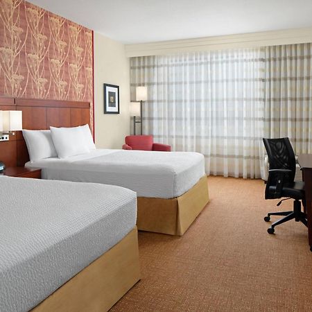 Courtyard By Marriott Houston Kingwood Kinwood Exterior foto