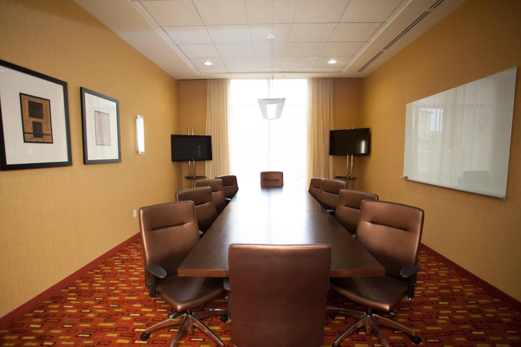 Courtyard By Marriott Houston Kingwood Kinwood Exterior foto