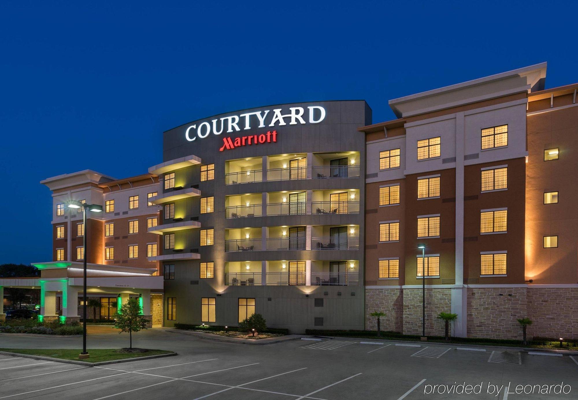 Courtyard By Marriott Houston Kingwood Kinwood Exterior foto